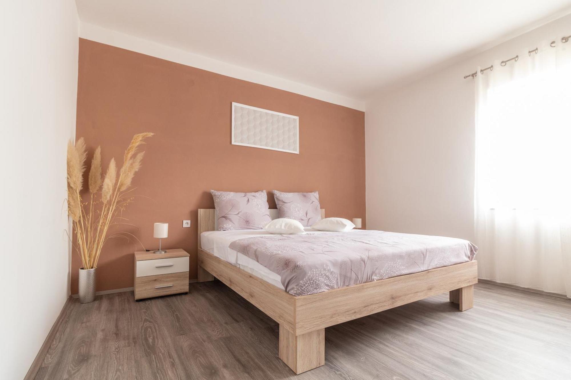 Villa House Jasmin With Large Garden, Near Nin - By Ta Leut Exterior foto